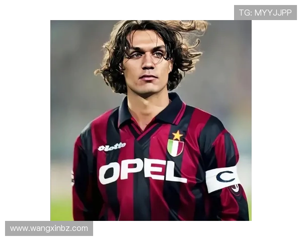 保罗·马尔蒂尼：传奇后卫的职业生涯与足球精神的完美结合