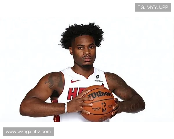 迈阿密热火新赛季全力冲击冠军展望球队阵容变化与核心竞争力分析 迈阿密热火新赛季全力冲击冠军展望球队阵容变化与核心竞争力分析