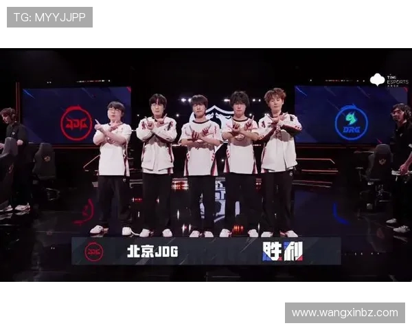 巅峰对决之夜IG激战JDG勇者争锋上演荣耀之战 巅峰对决之夜IG激战JDG勇者争锋上演荣耀之战