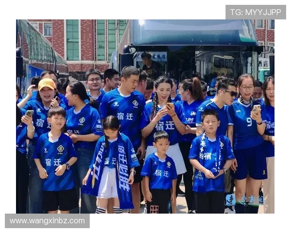 泰州与宿迁精彩对决上演江淮之战两地球队奋力拼搏掀起足球热潮 泰州与宿迁精彩对决上演江淮之战两地球队奋力拼搏掀起足球热潮