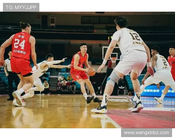 任骏飞领衔球队奋勇拼搏展现篮球精神成就辉煌赛季新篇章