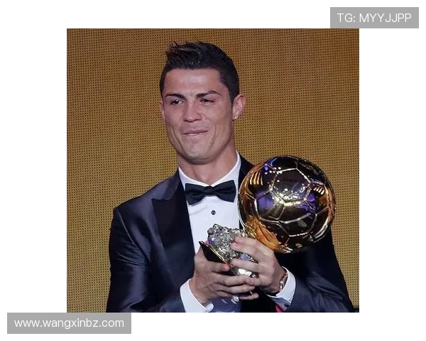 克罗斯：从天才少年到世界足球巨星的传奇旅程与成就解析