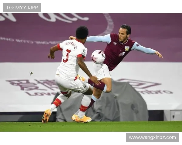 兰斯与斯特拉斯堡对决结果揭晓精彩瞬间回顾与分析